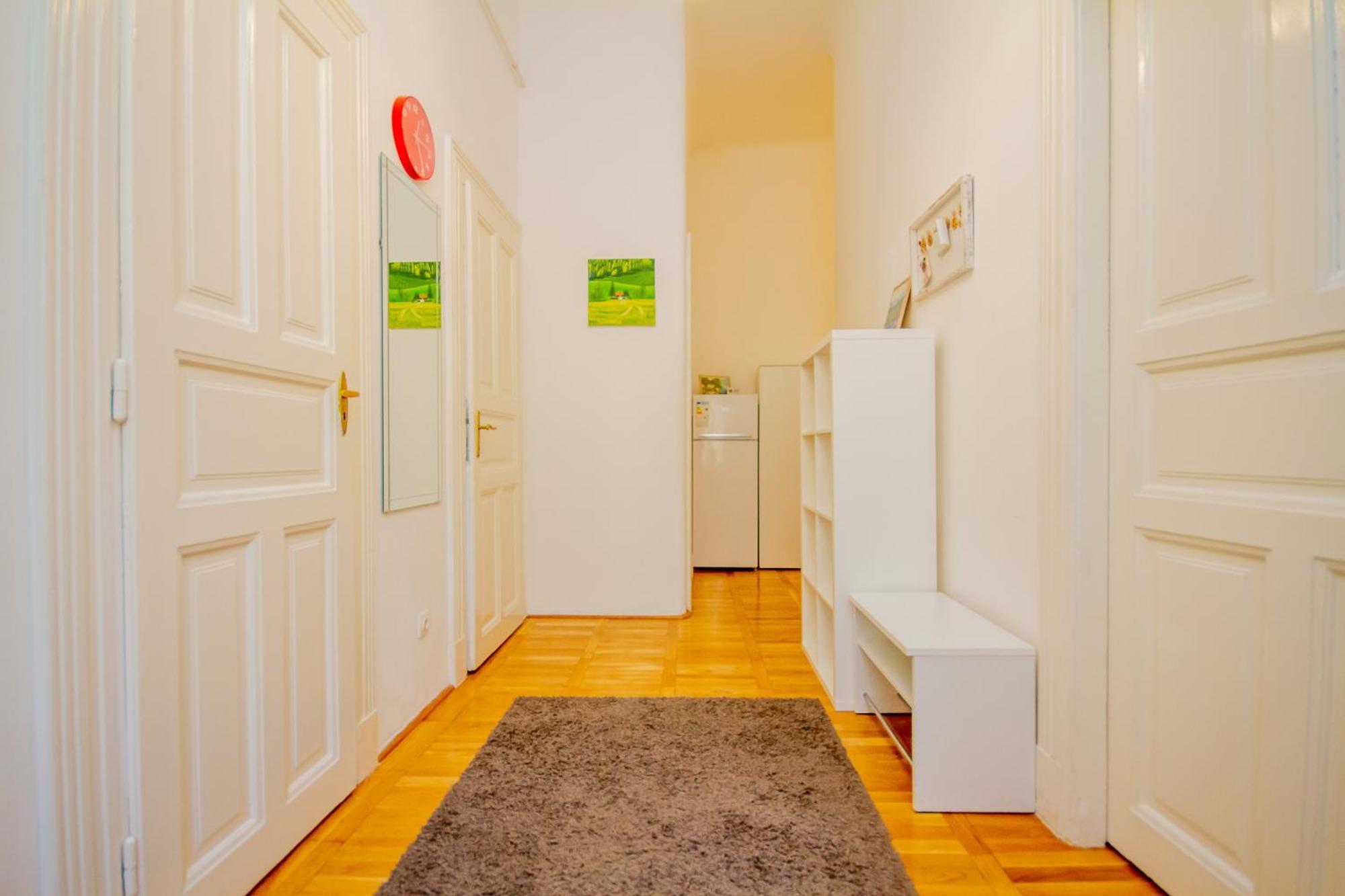 Kelvin's V District 2br Urban Haven By Nw Apartmán Budapešť